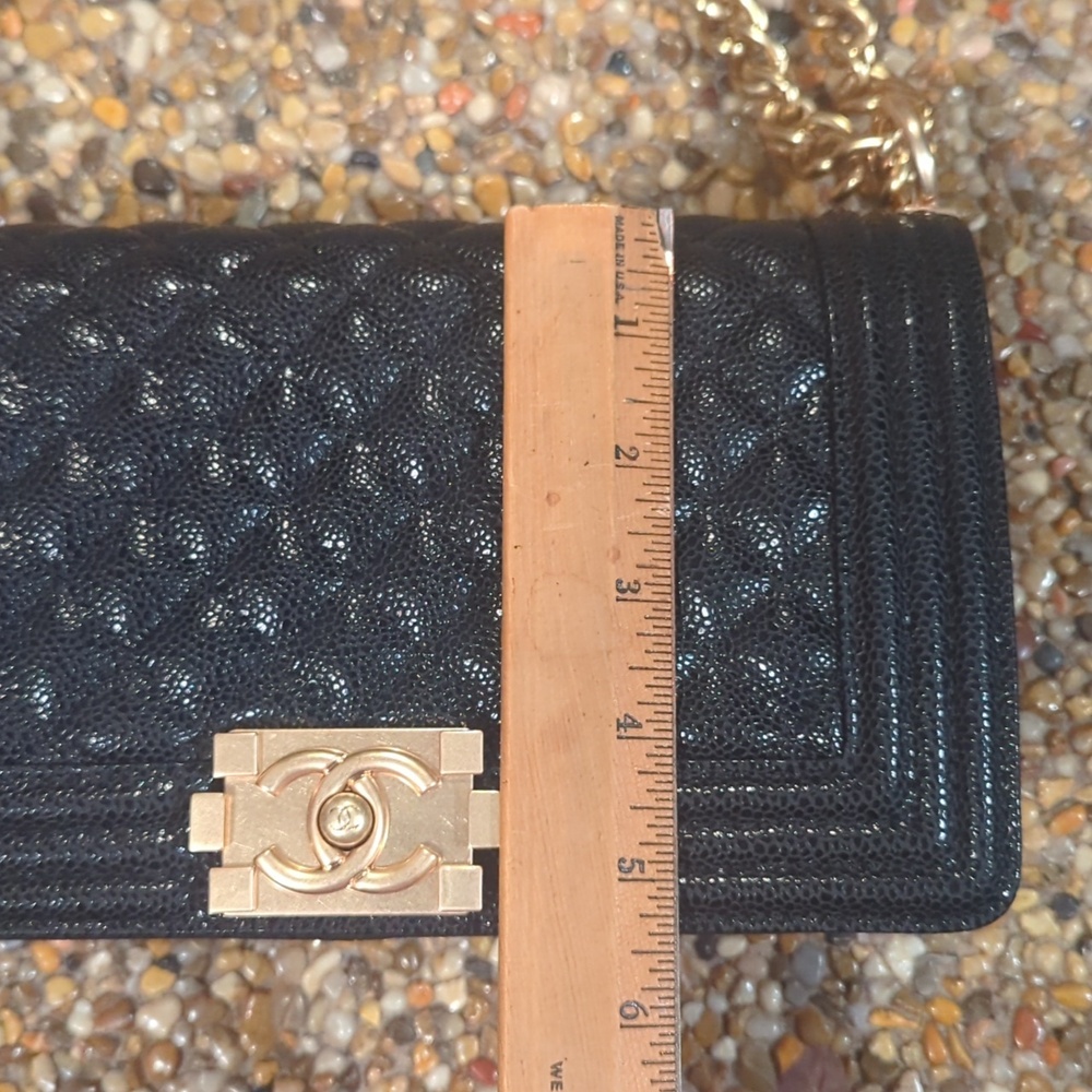Authentic Chic Black Quilted Chain Bag - Picture 9 of 10